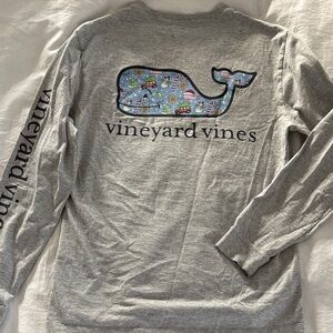 Vineyard Vines Heather Gray Christmas Whale Long Sleeve Tee Size XS
